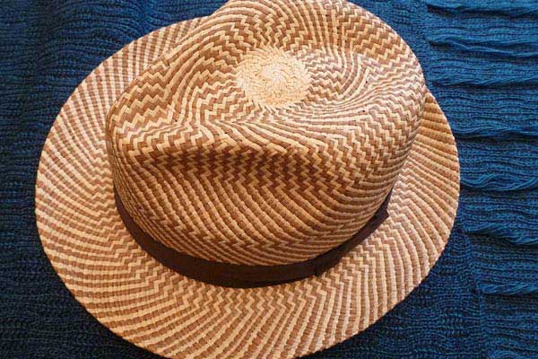 艾皇手机号测压